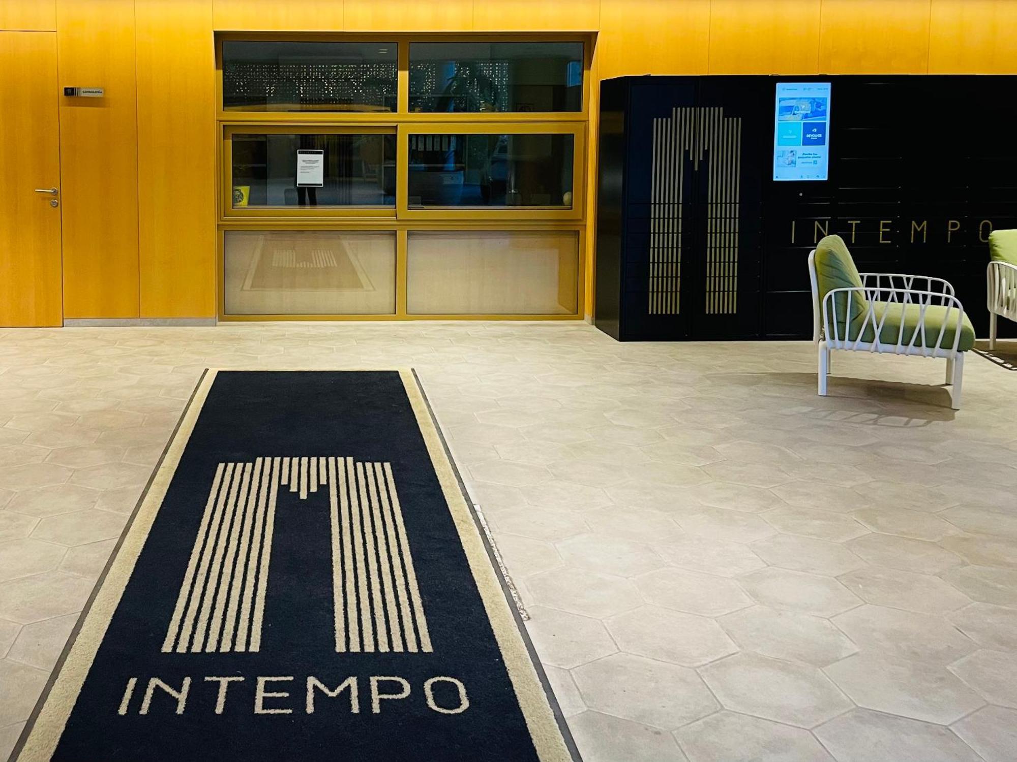 Intempo Sky: Surcando El Cielo Бенидорм Экстерьер фото